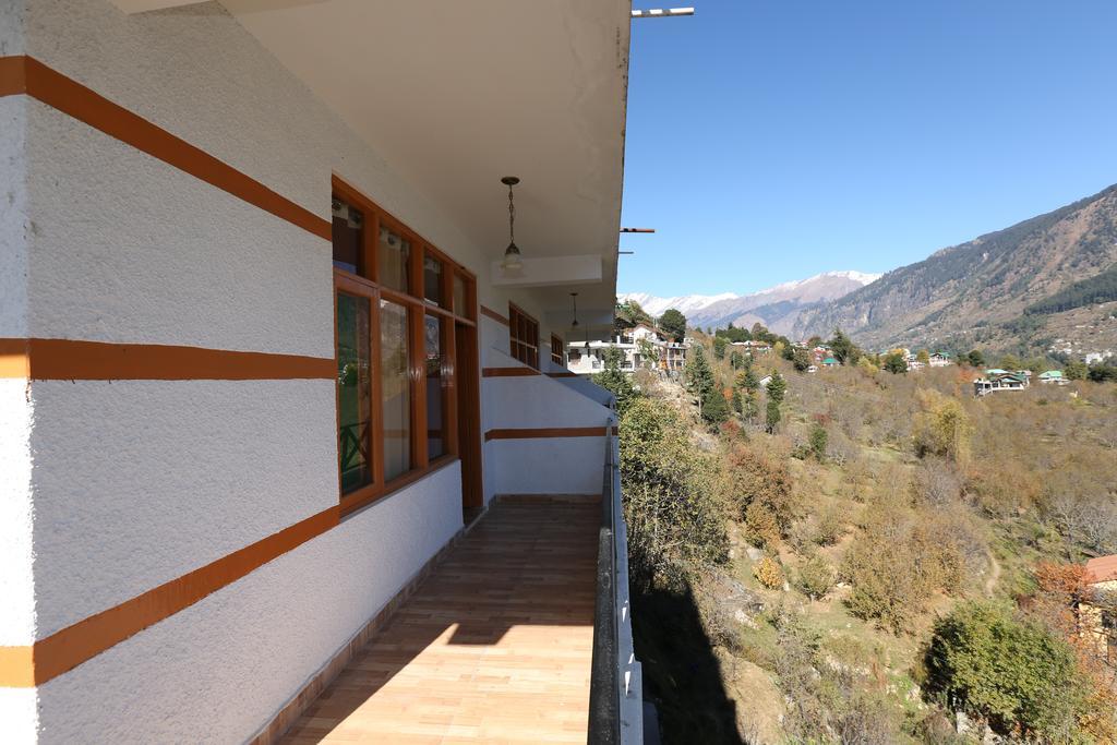 Hotel Ridge View Manāli Exterior foto